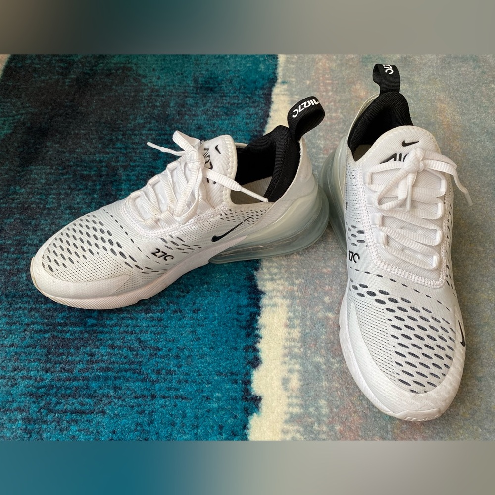 Nike Air Max 270